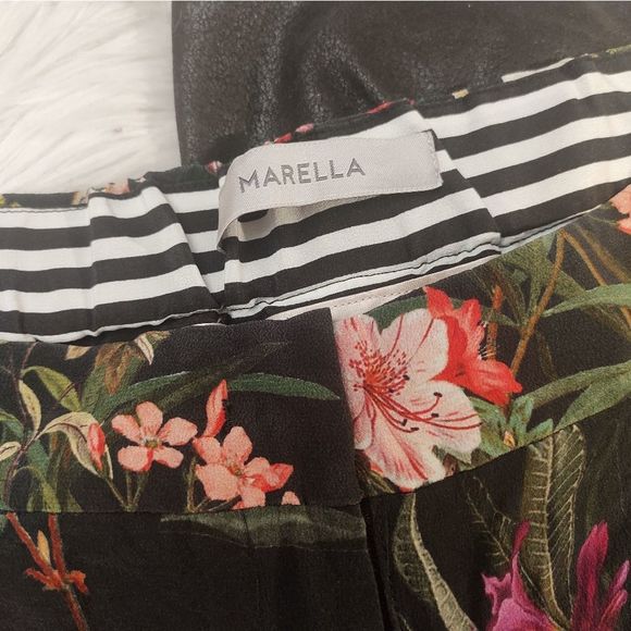 MARELLA • 100% SILK FLORAL DRESS PANTS - Picture 6 of 7